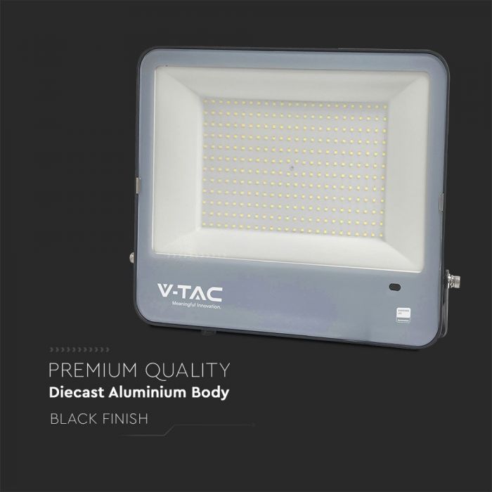V-TAC 150W LED Floodlight VT-44153 – Samsung Chip, Photocell Sensor, IP65 – 6500K Black