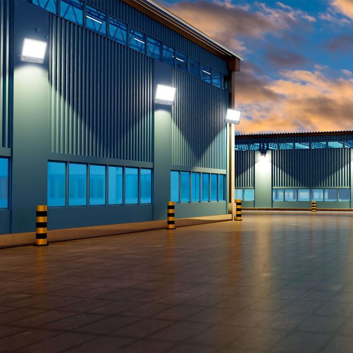 V-TAC 200W LED Floodlight with Photocell Sensor – Samsung Chip – IP65 – 6500K – Black – VT-44203