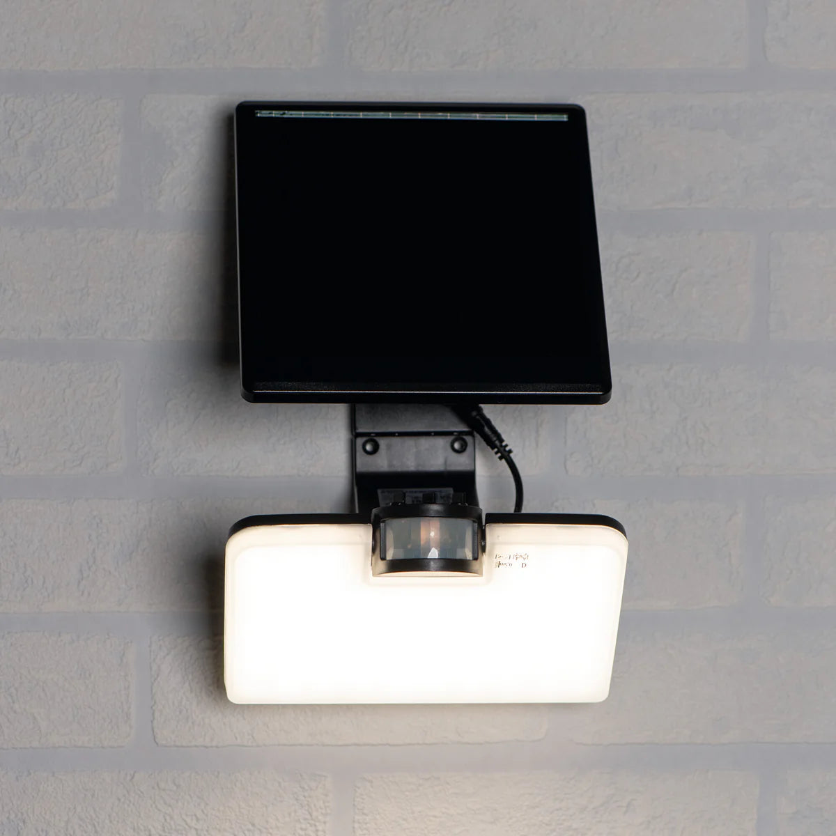 Kanlux FL SOLNAR SLR 8W Solar LED Floodlight with PIR Sensor | IP54 Outdoor Light | Adjustable Neutral White Security Light