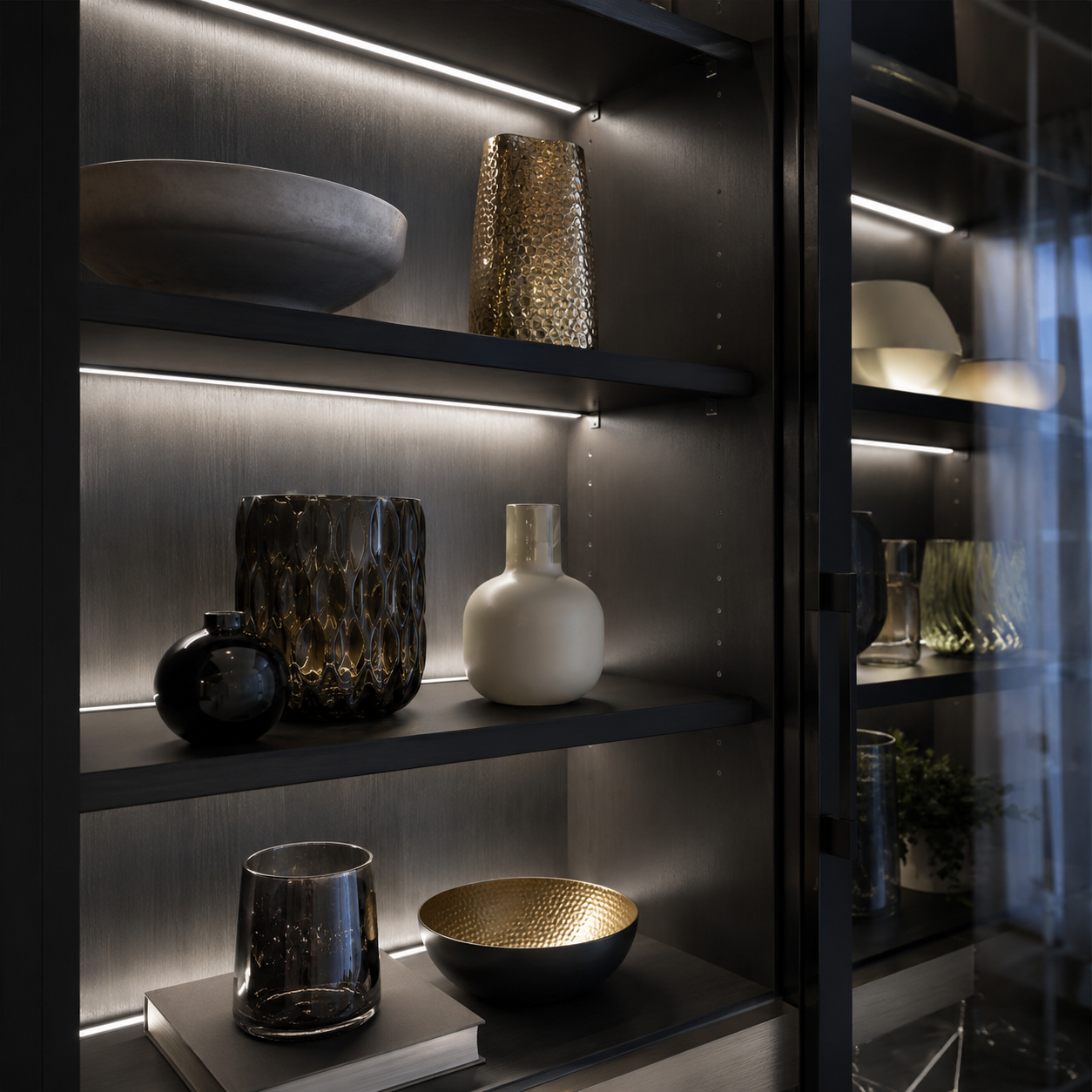 Black Surface Mounted Aluminium LED Strip Profile with Opal Diffuser – 2M Lengths | 2M–100M Kits