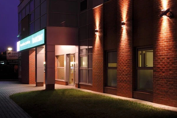 2x Commercial Grade GU10 Garden Wall Mounted Exterior IP44 Up Down Light Outdoor