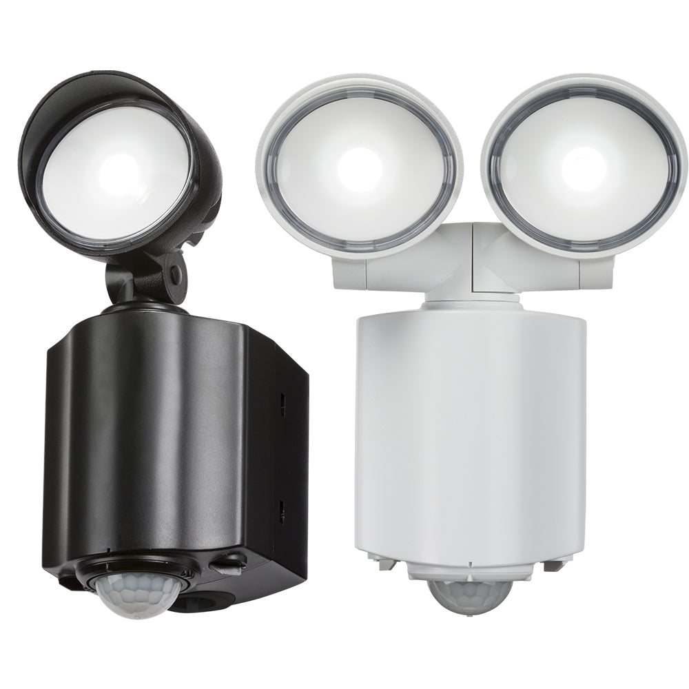 Knightsbridge 230V IP55 LED Security Spotlight With PIR Sensor