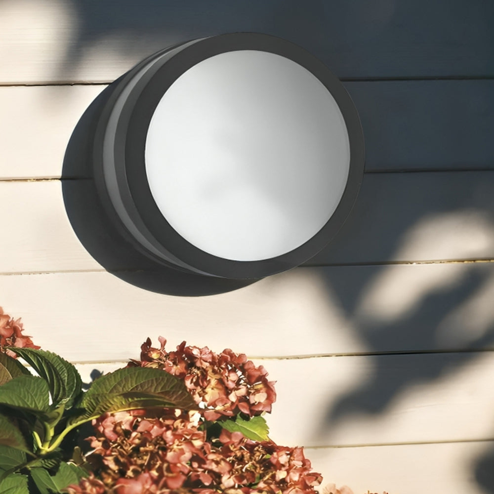 FORUM Hecate Wall Mounted Circular Bulkhead Light IP44