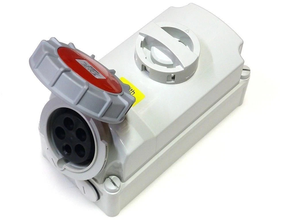 16 Amp 4 Pin Interlock Socket Red Waterproof IP67 Switched 415V 16 Amp 3 Phase